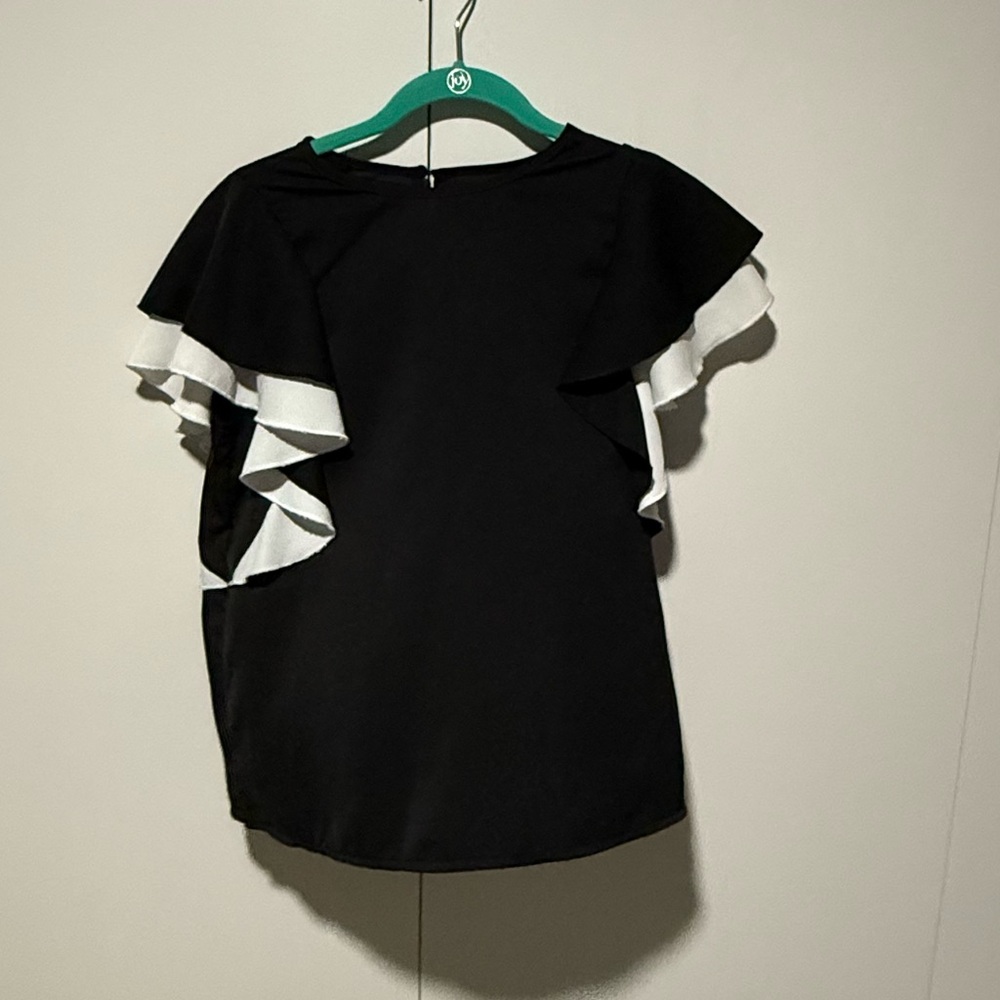 SHEIN Black and White Ruffle Sleeve Blouse